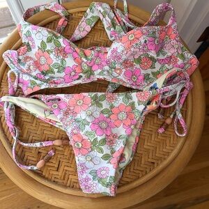 Maaji bikini fully adjustable top and ruched bottom